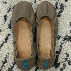 Tieks - Taupe Size 7
